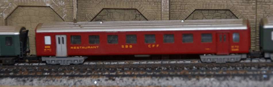 Swiss passenger coaches (set of 3)