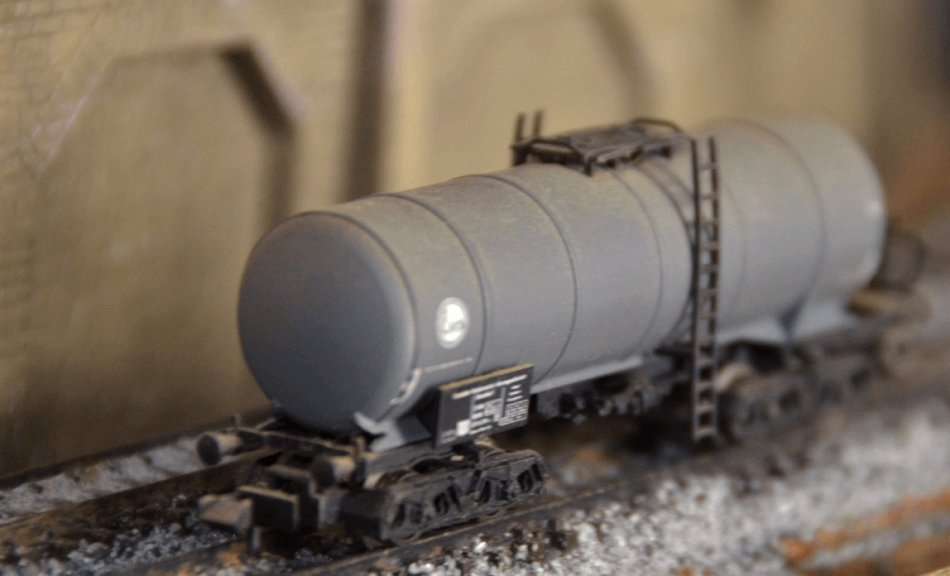 Convolut of various oil wagons