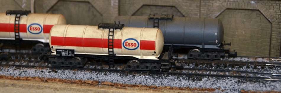 Convolut of various oil wagons