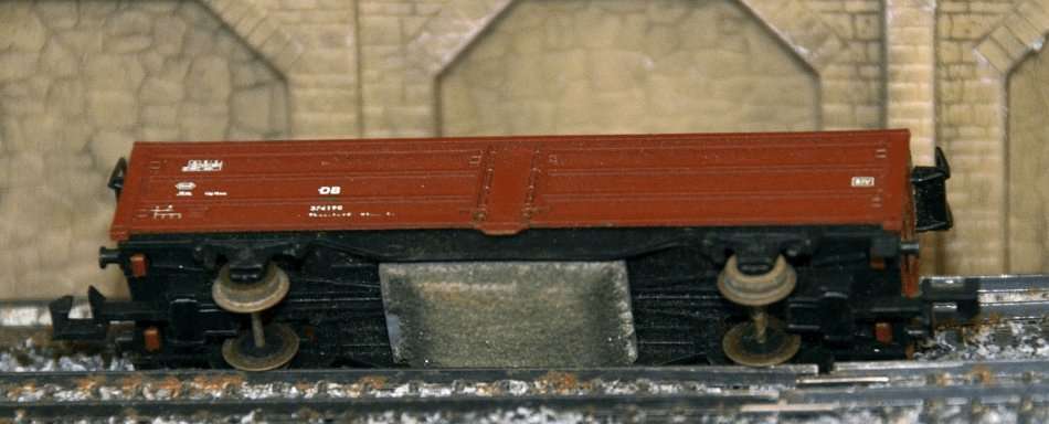 Roco track cleaner wagon