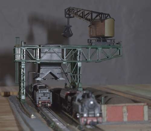 coaling station - N scale - Kibri model 7442 Gelsenkirchen (large - 340 x 120 x 130 mm)
