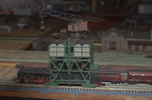 coaling station - N scale - Kibri model 7442 Gelsenkirchen (large - 340 x 120 x 130 mm)