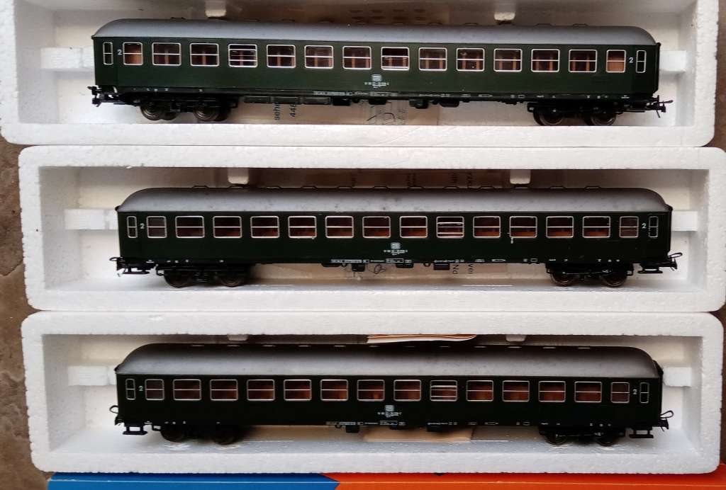 ROCO Passenger waggons