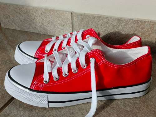 MULTI COLOR CANVAS SNEAKERS