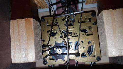 Beautiful Swiss Chalet Cuckoo Clock