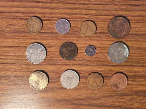 Potluck 1 coins different countries different denominations
