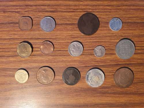 Potluck 5 coins different countries different denominations