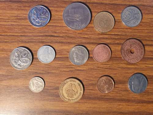 Potluck 6 coins different countries different denominations