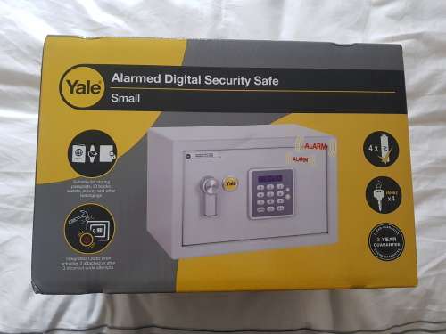 Yale domestic digital small safe