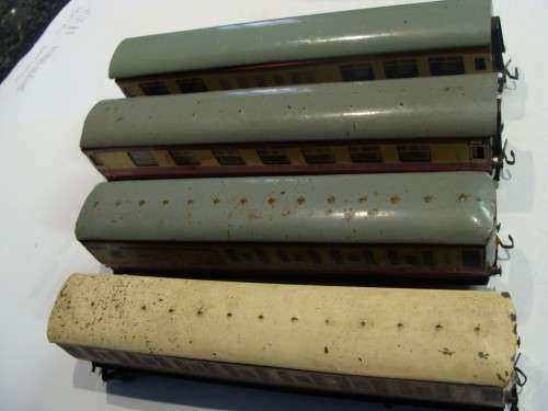 Hornby Dublo 3 rail items.