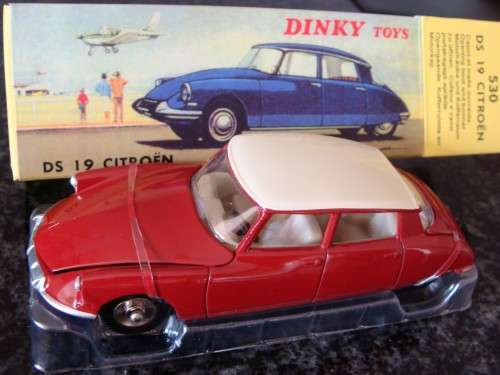 Dinky Citroen DS 19 No 530  by Atlas