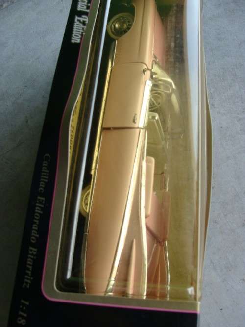 Cadillac Eldorado 1959 Pink 1/18