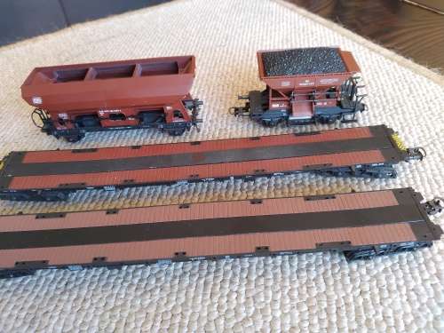 Roco flatbeds,coal trucks