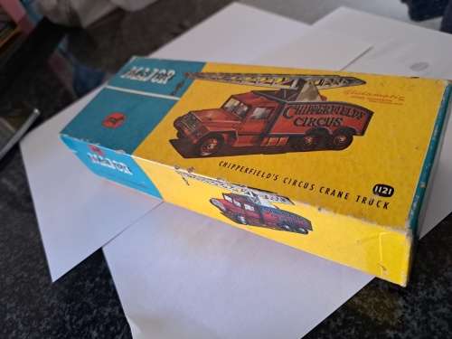 Corgi Chipperfields Crane truck No 1121