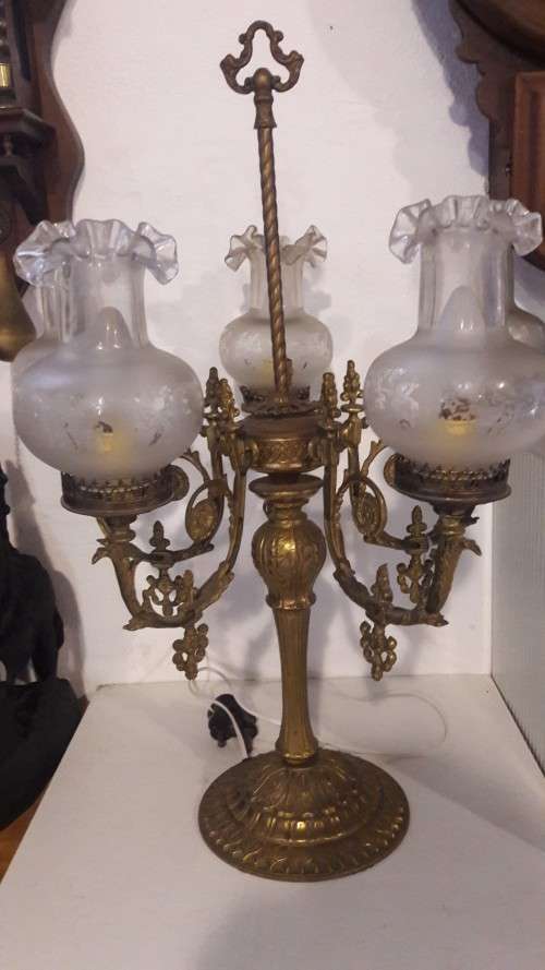 Five Light Brass Table Lamp Base, and Frosted Glass Etched Shades