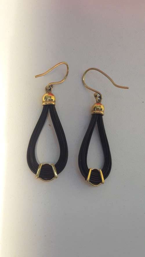 Gold 9ct Elephant Hair Earnings