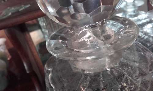 Oak Brass hinged with Decanters Cigar box and hidden drawer, Tantalus Cabinet