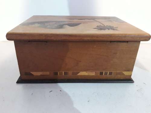 Wooden Cigarette Box