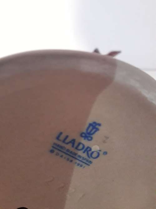 Lladro Spanish Girl