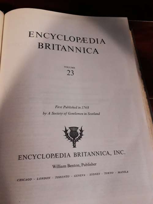 Set 23 Encyclopedia  Britannica