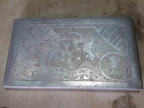 WW1  Italian Remember POW Tin