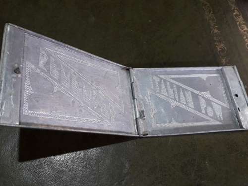 WW1  Italian Remember POW Tin