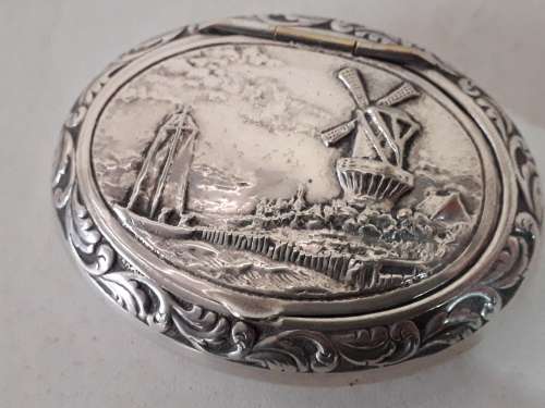 Silver plate Snuff Box/Pill Box