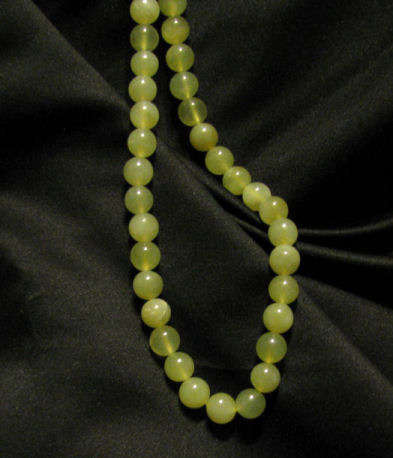JADE  BEADS APPROX 10mm.