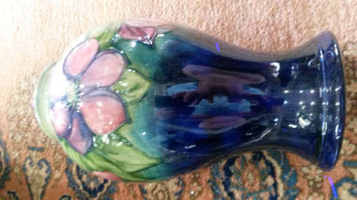 LARGE MOORCROFT VASE - COLLECTORS ITEM