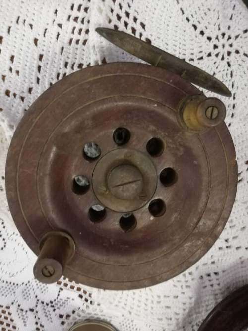 Vintage wooden fishing reel
