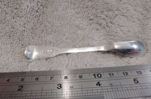 AN Irish Georgian Fiddle back Mustard Spoon