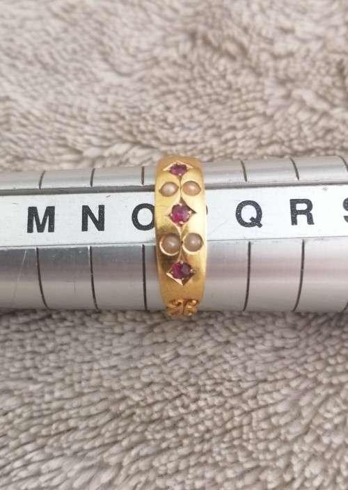 A Victorian Lady`s Gold 15ct Gypsy Ruby Ring