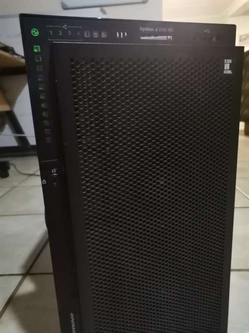 Lenovo System X3500 M5 Xeon E5 12 Core Server