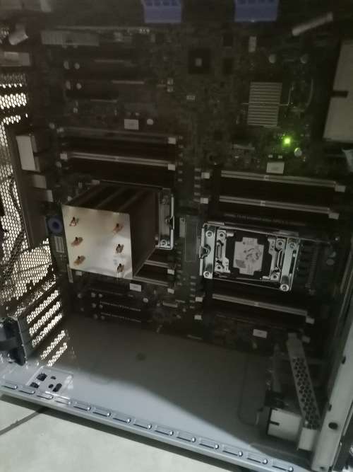 Lenovo System X3500 M5 Xeon E5 12 Core Server