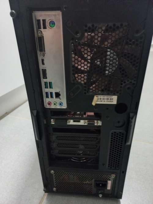 AMD Ryzen 9 3900X Desktop