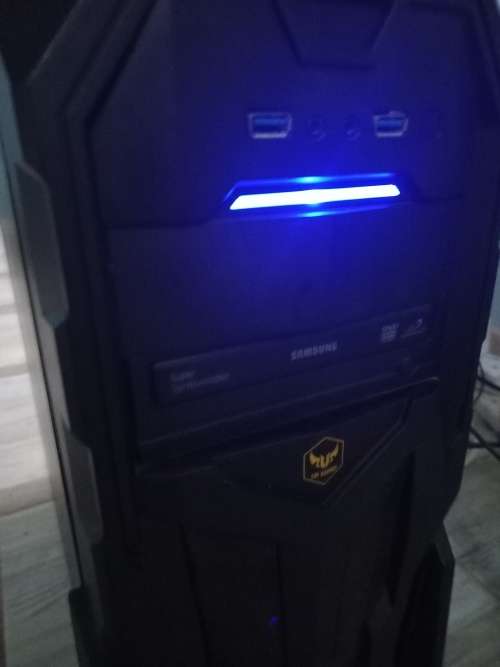 AMD Ryzen 9 3900X Desktop