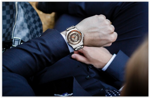 Men Watch Curren Unbeatable Beauty A Must Have Watch Sport Analog Display Crazy R280