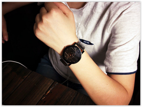 Stainless stil Watches Men Women Luxury Analog Crazy R160