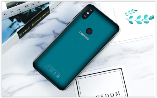 DOOGEE Y8 Smartphone 3GBRAM 16GBROM Android 9.0 6.1inch 19:9 Waterdrop LTPS Screen 3400mAh