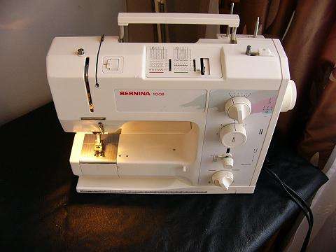 BERNINA 1008 SEWING MACHINE  S/N0062508001