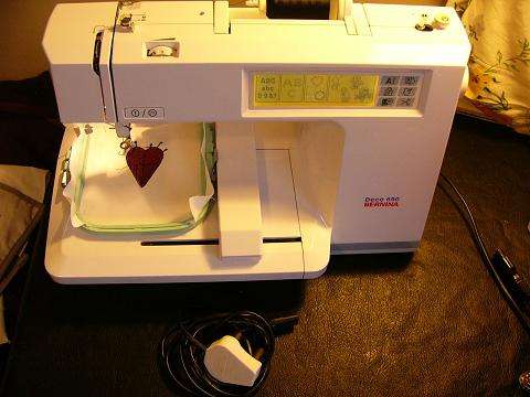 friday special! BERNINA DECO 650 EMBROIDERY MACHINE S/N 0102958002