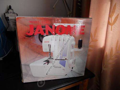 JANOME 644D OVERLOCKER in box (ALMOST BRAND NEW)!!