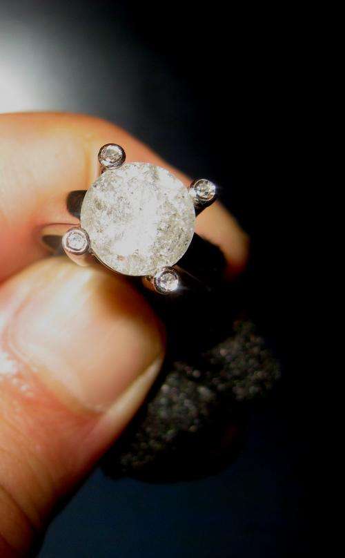 GREAT XMAS GIFT> 4.06 CT RBC DIAMOND , SET IN A CLASSIC TIMELESS 18CT WHITE GOLD SETTING