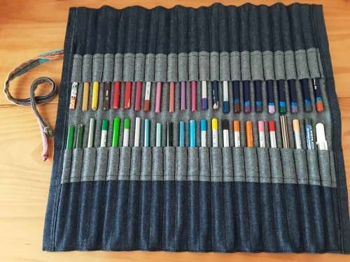 Artists Pencil Roll,46slot (Pencils NOT INCLUDED)