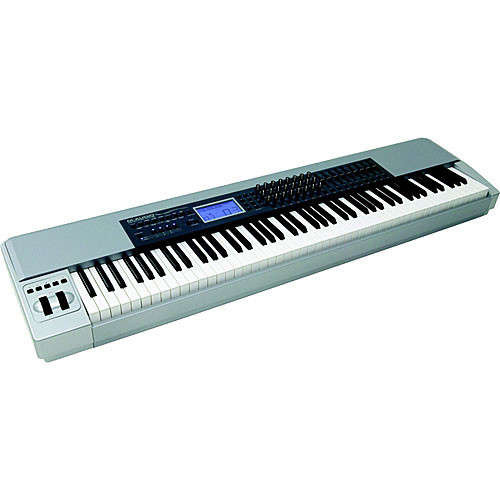 M-Audio Pro 88 + Flight Case + Stand