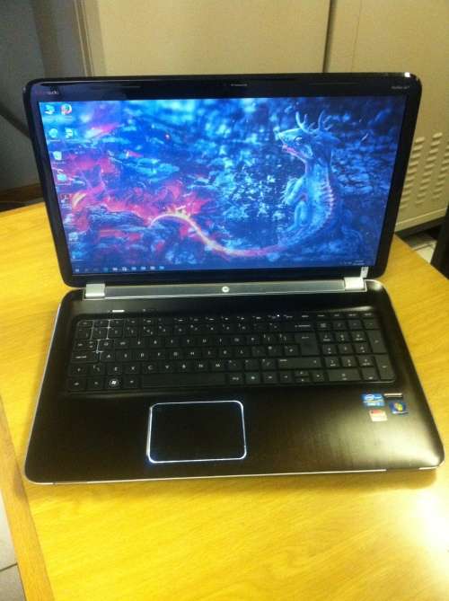 HP Pavilion dv7 beatsaudio i7/1TB/8GB