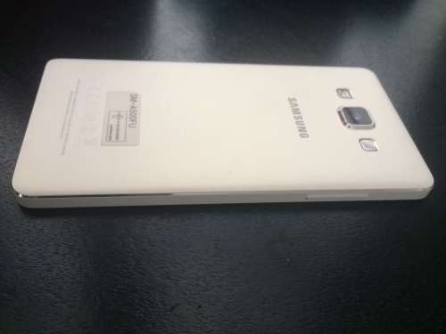 Like New Samsung Galexy A5  White