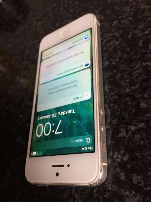 Apple iPhone 5 White 64GB Storage