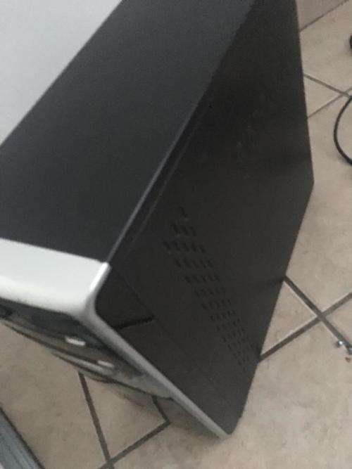 Sahara Desktop 4GB RAM 320GB HDD intel Celeron CPU