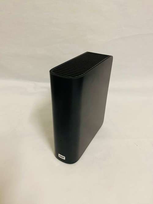 *Western Digital My Book Live 2TB Personal Cloud Storage NAS DRIVE 1Gbps*LIVE STREAM FROM ANYWERE*